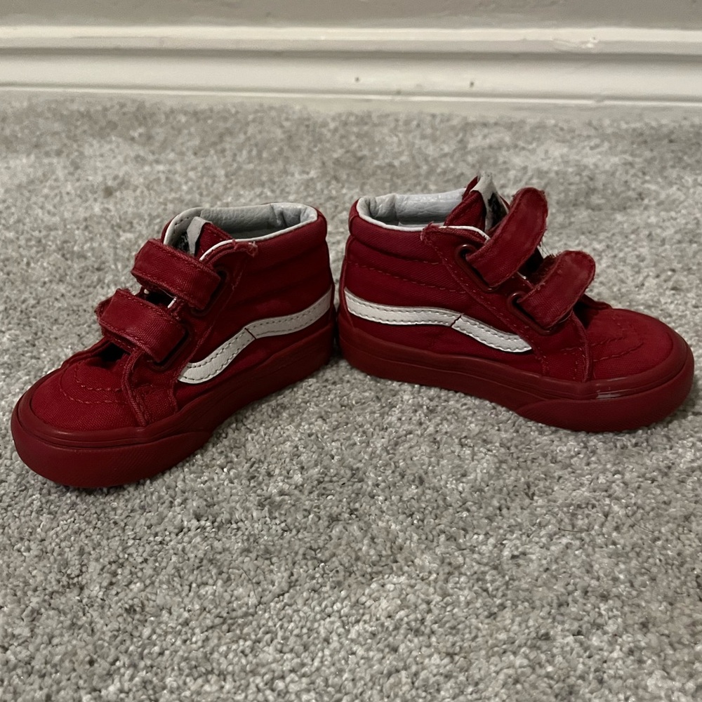 High top Old Skool toddler vans size 5 Maroon color